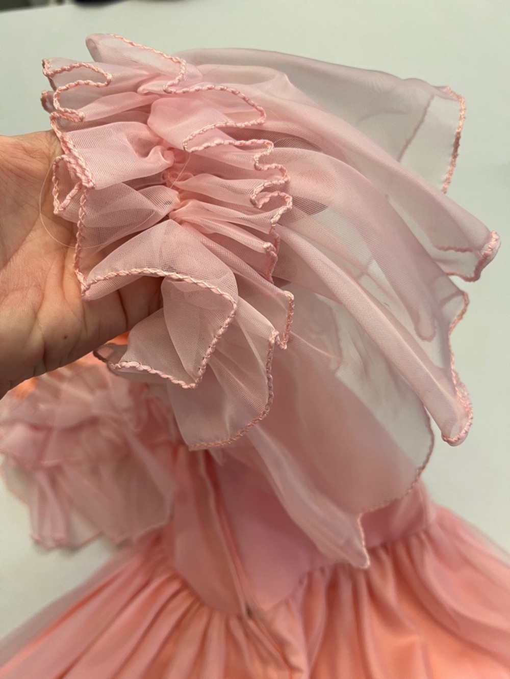 1970’s VINTAGE UNION MADE PINK RUFFLE COQUETTE BRIDGERTON STYLE GOWN DRESS - Picture 11 of 16